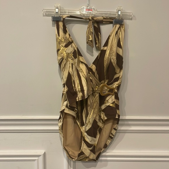 One piece swimsuit - Picture 1 of 2